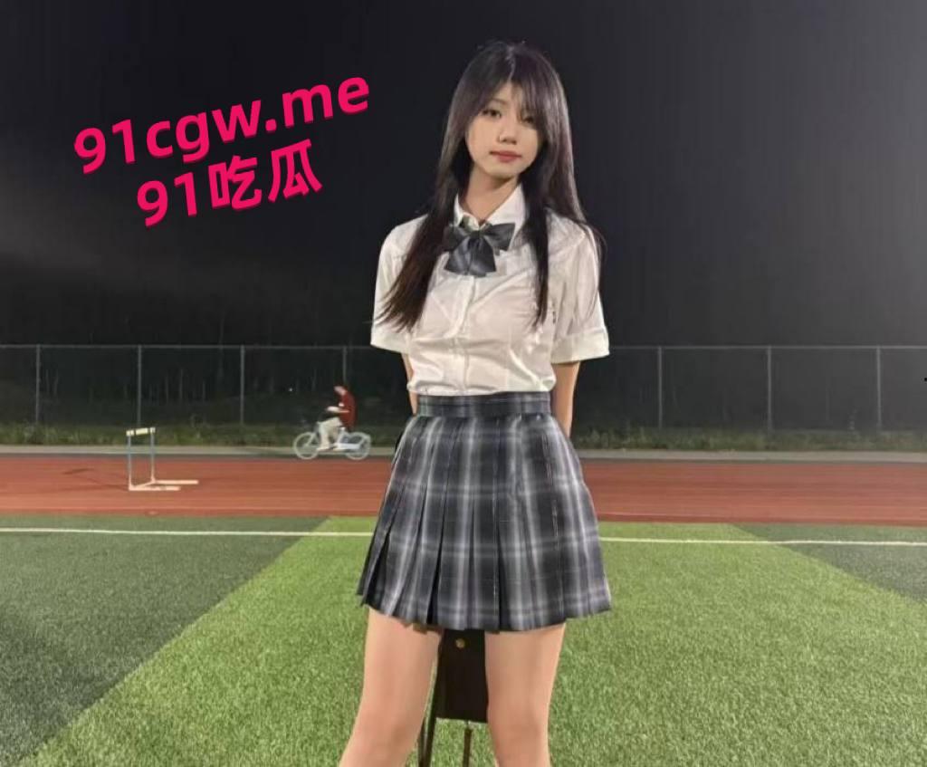 网友投稿：我认识一个女的33岁大我三岁，名字叫陈水黎，我跟她谈恋爱了三年，每次都是给我微信拉黑