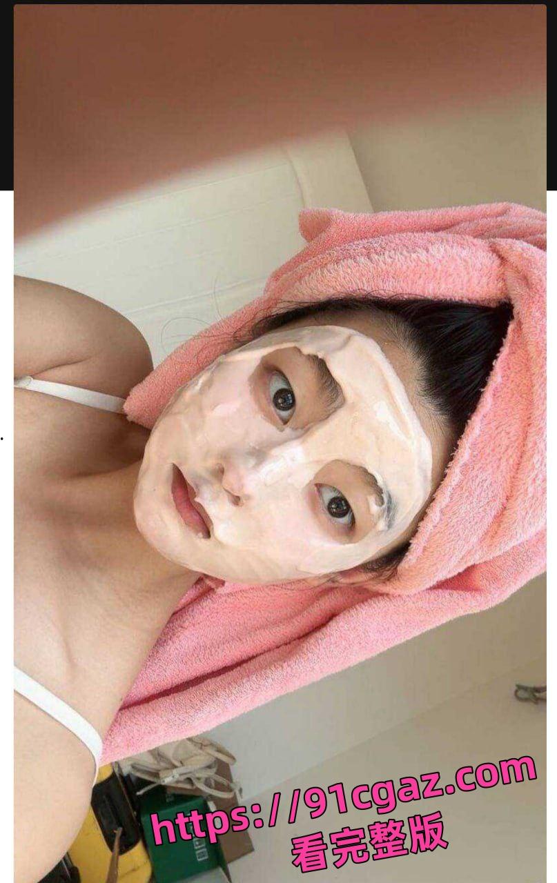 重庆第一双语学校极品骚货吕家亿琳脚踏多条船，有男友还在外面约炮遭炮友曝光